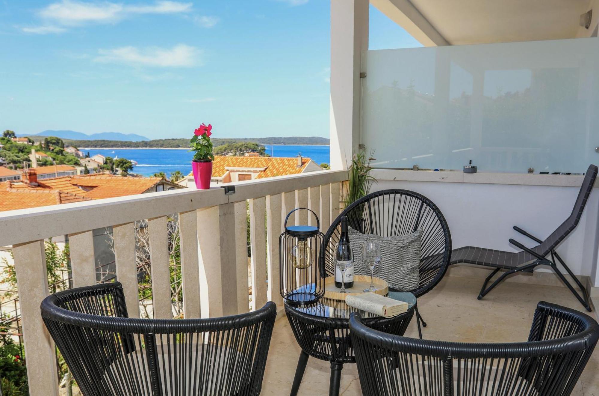 Juric 32 - Boutique Apartments Hvar Town Exterior foto